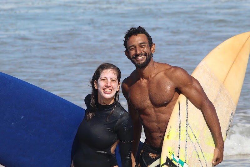 Tidal Wave Surf Academy | Surf lessons in Tamarindo