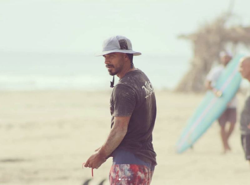 Surfing | Tico Journeys CR