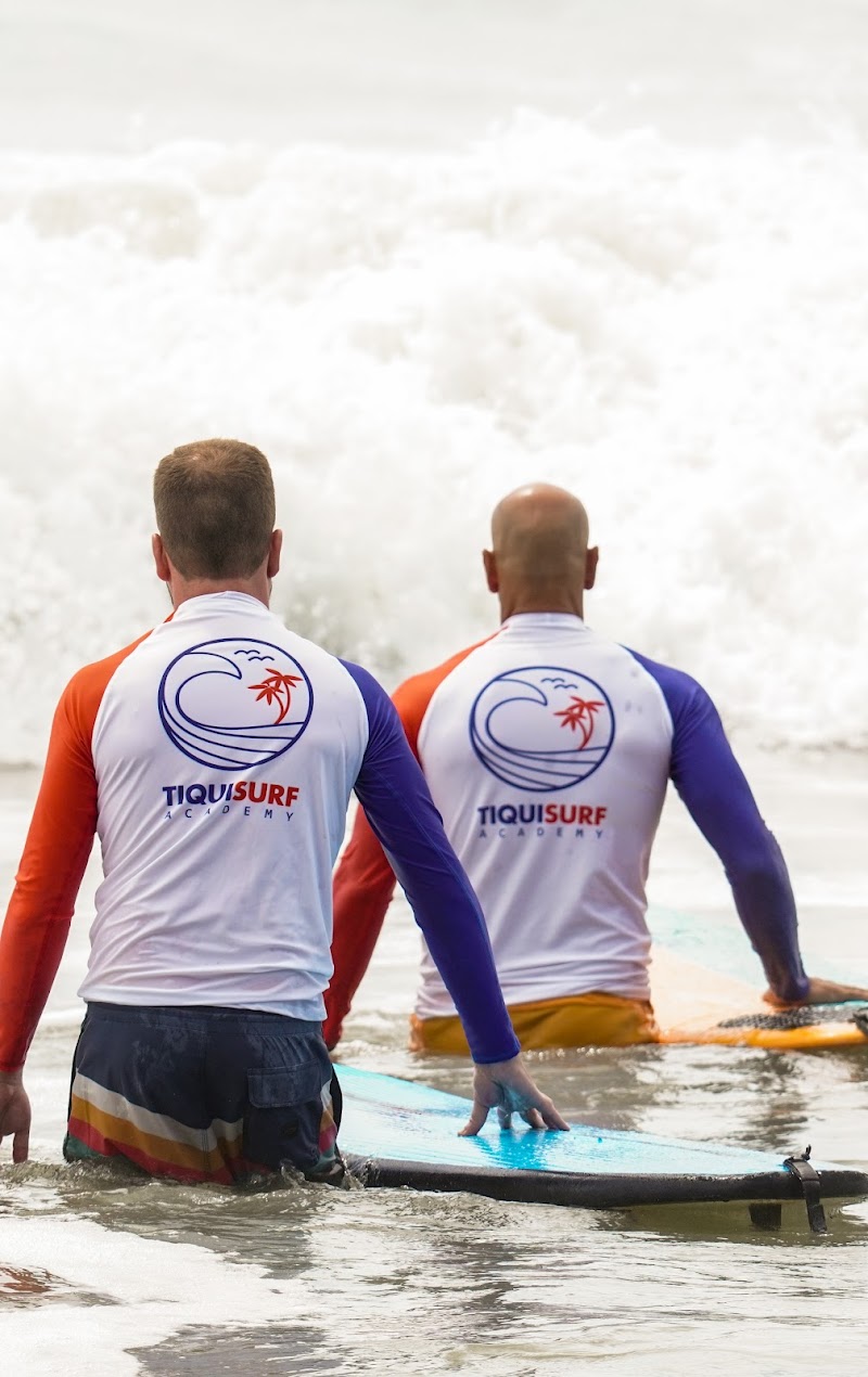 Tiqui Surf Academy