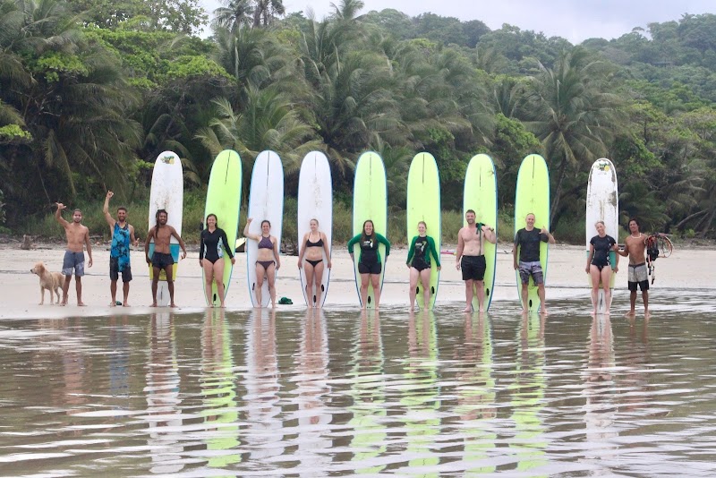 Monkey Adventures - Surf SUP Yoga