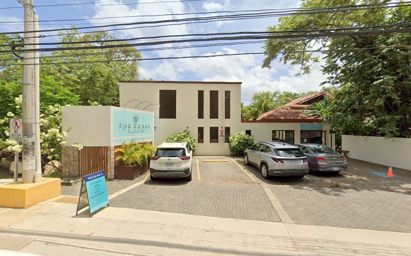 Casa Cook Beachfront Hotel