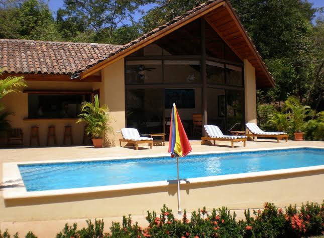Casitas del Bosque, Puerto Carrillo