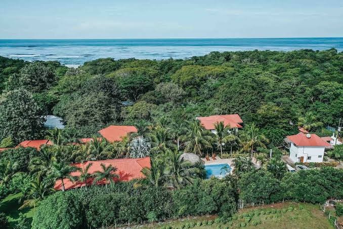 Drift Away Lodge