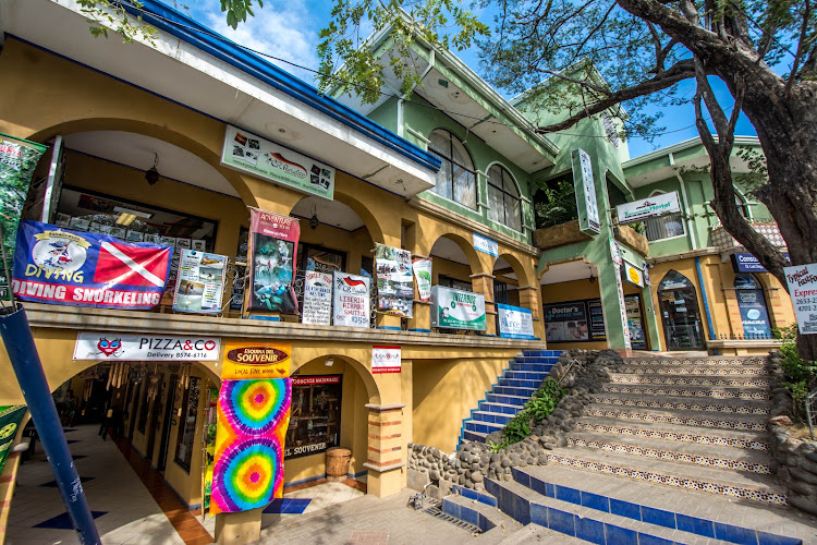 Tamarindo Hostel Resort