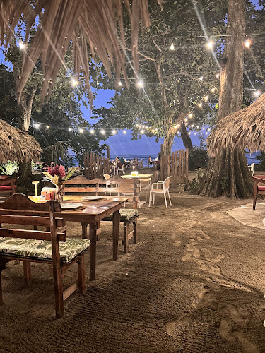 Amimodo Beach Rooms