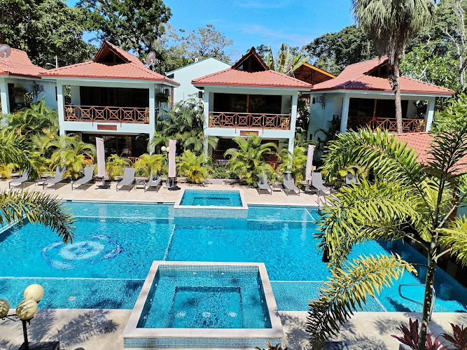 Beachfront Bungalows Hotel