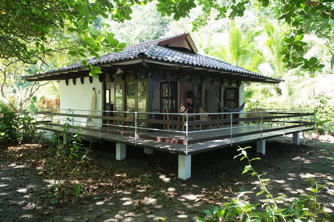 Beautiful beach front bungalow with stunning beach and sea views
