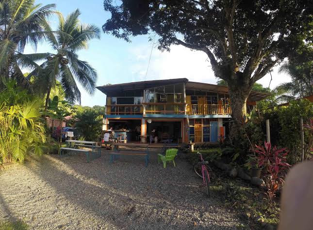 Camping y Hostel Mar y Sol