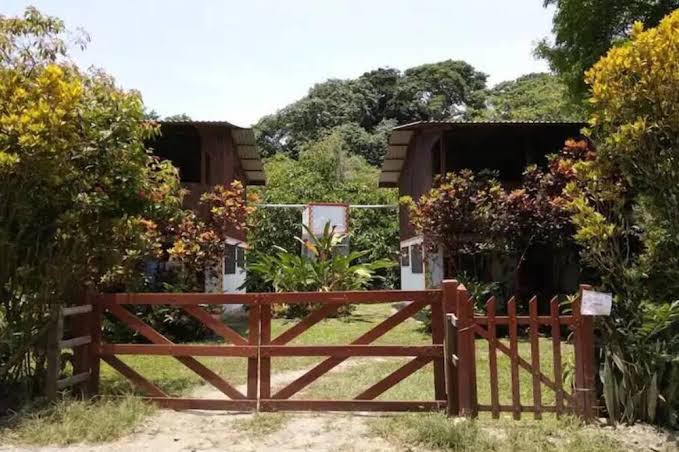 El Caracol Azul 1, Punta Uva Beach