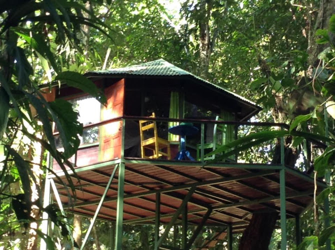Finca Valeria treehouses