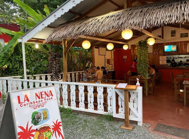 Los Delfines Lodge