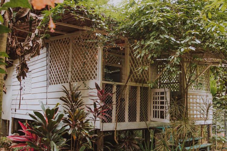 Secluded Hotel