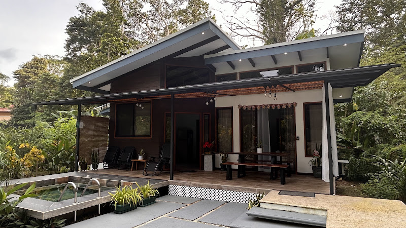 Villa Akala