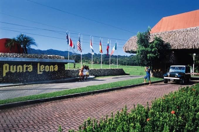 Cabañas Punta Leona