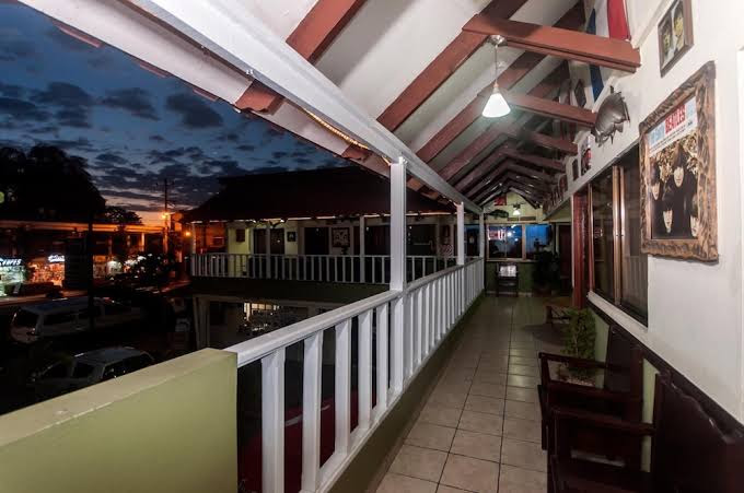Cadillac Rock Beach Hotel