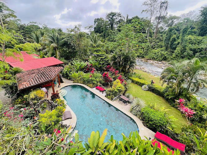 Casitas Del Rio - Riverfront Nature Lodge