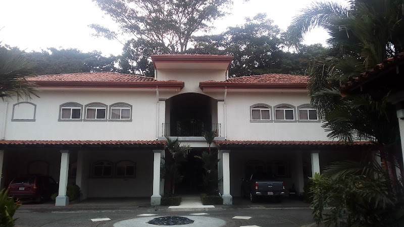 Condominios La Reserve
