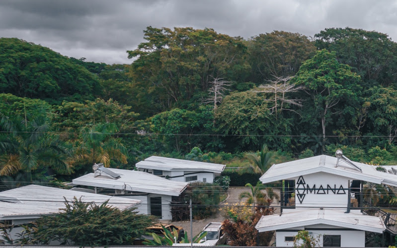 Maná Beach Bungalows and Hotel