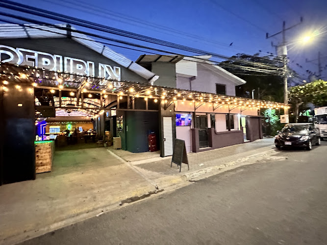 Republik Hotel & Steak House