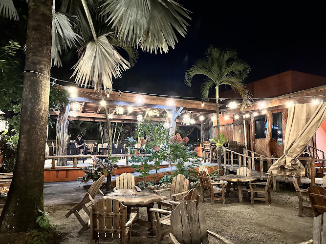 El Lagarto Steak House & Seafood
