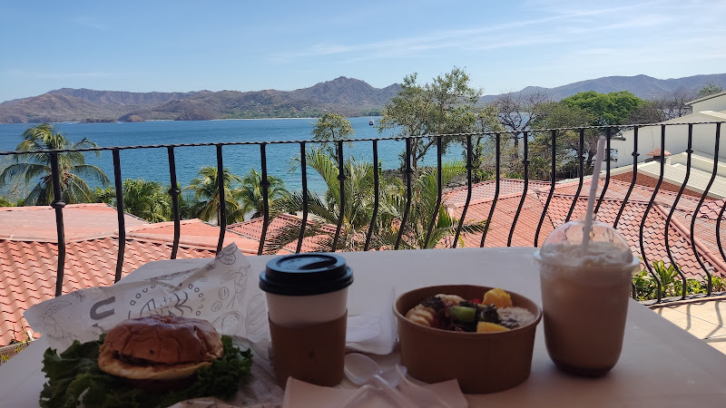 Hibiscus bagel & café flamingo