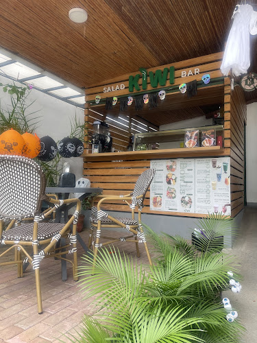 KIWI fast casual saladbar