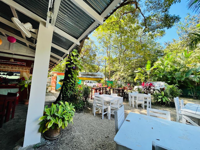 SARA Bar & Restaurant