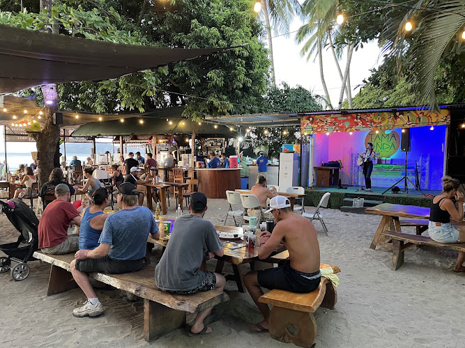 Tama Onda Beachfront Restaurant