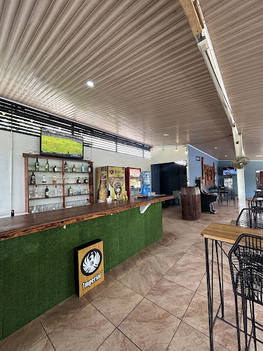 Nema Sports Bar - Segundo piso