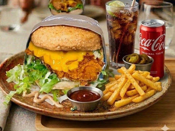 Pika Burger CR