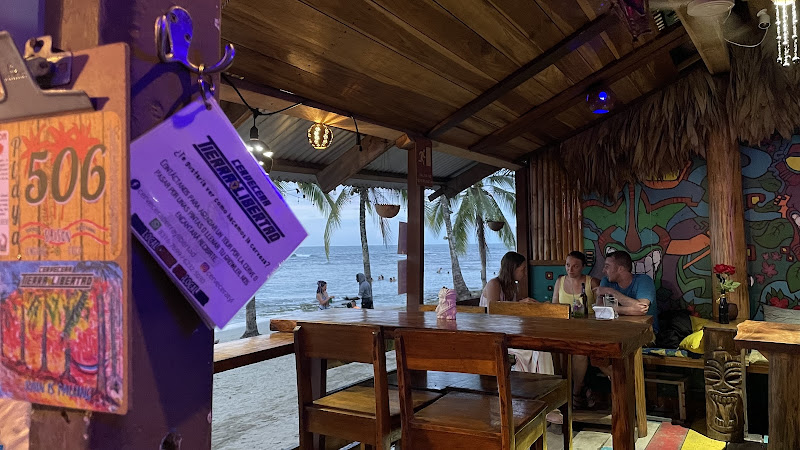 PUERTO PIRATA TIKI BAR