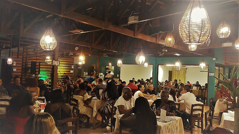 Restaurante Cocori y hotel playa bonita