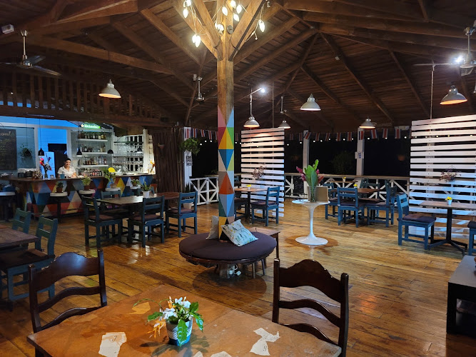 Ballena BISTRO