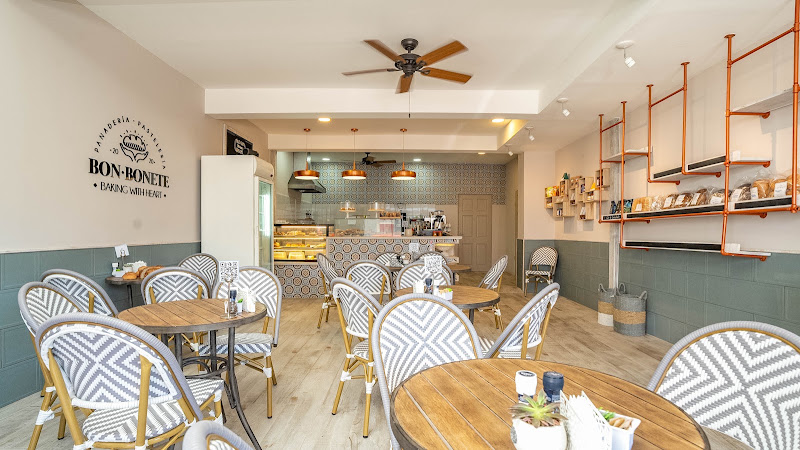 Bon Bonete Coffee Shop & Bakery