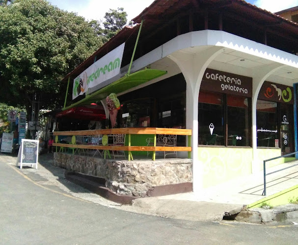 Ice Dream Gelato & Coffee Shop