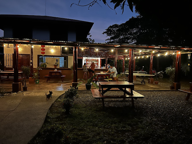 Mar Luna Lodge