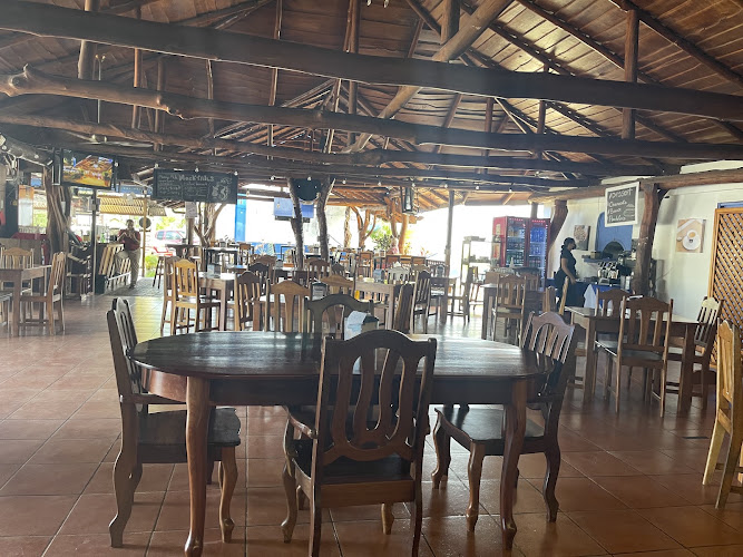 Marino Ballena Restaurant