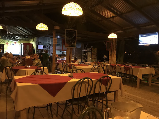 Restaurante y Pizzería La Fogata