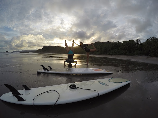 High tide surf school